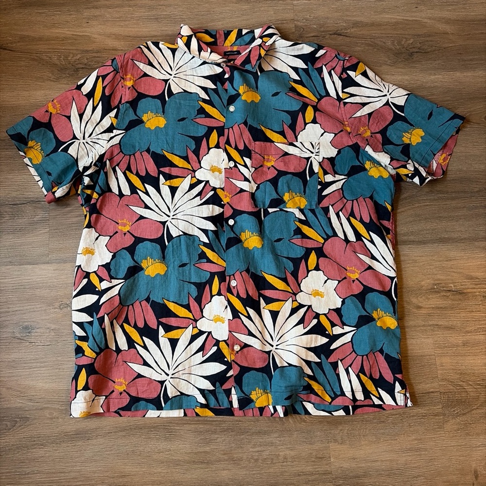 Linen cotton blend GAP floral men’s shirt